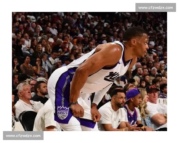 布克 7490 万年薪续约！太阳倒贴清比尔，火箭旧将格林转型控卫挑大梁